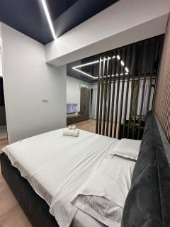 Queens Suite - Năvodari - 8