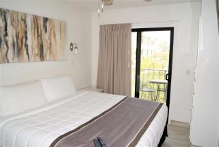 225 Fully Furnished, WiFi Included - Scottsdale - 5
