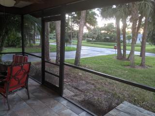 Beautiful 2bedr 2bathr villa with pool and jacuzzi, close to Siesta Key - 9