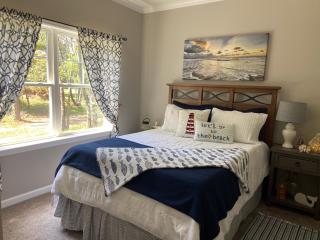 Brand-new Beach House on Elliott Island -beautiful sandy beach, tranquil 6 acres - - 1