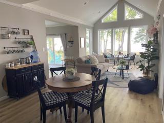 Brand-new Beach House on Elliott Island -beautiful sandy beach, tranquil 6 acres - - 7