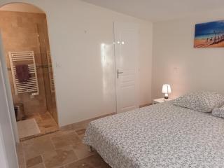 Agréable villa provençale avec piscine à deux pas des Alpilles - 2