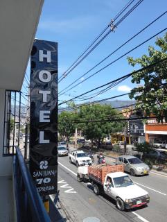 Hotel San Juan 70 Express Medellin - 7