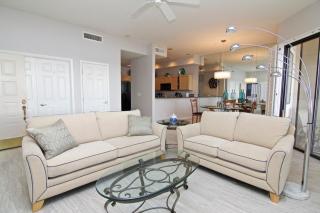 Waterfront Views, Office, Main Floor, Walkable - Scottsdale - 6