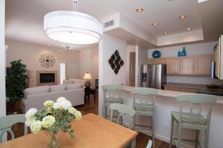 1st Flr, Enclosed Patio, Mercado Shops, Walkable - Scottsdale - 9