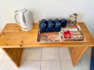 Big First Floor Apartment Near Arena and Centre - 8