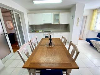 Big First Floor Apartment Near Arena and Centre - Pula - 4