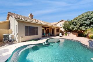 Leo’s Pool & Park House - Gilbert - 0