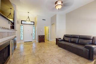 Leo’s Pool & Park House - Gilbert - 5