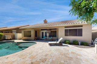 Leo’s Pool & Park House - Gilbert - 8