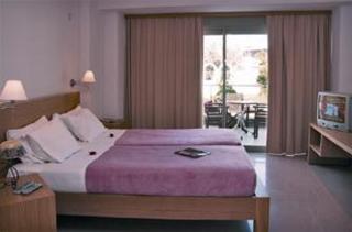Maria Apartments - Agia Pelagia - 3