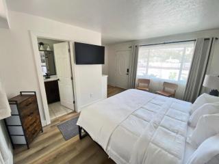89 & Nine Motel - Mount Carmel Junction - 3