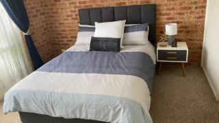 The Olive - Family & Pet Friendly - 2