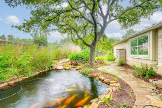5 Mi to Lake Cedar Park Home with Outdoor Oasis - 9