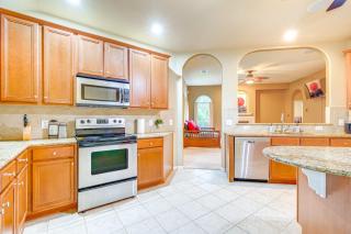 5 Mi to Lake Cedar Park Home with Outdoor Oasis - Cedar Park - 1