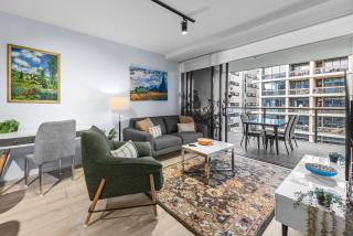 South Bank Living! ~ 1Bed, 1Bath, 1Car, Balcony - 7