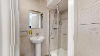 Bicester Court - 7