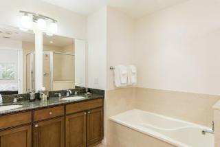 Modern 2 Suites Vacation Apartment RE7659-304 - Kissimmee - 2