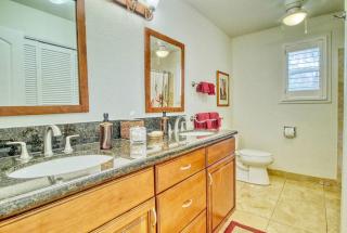 Pono Kai Resort #A101 - A Welcoming 2 Bdrm - 2 Bath, Private Beachfront Vacation Home - 2