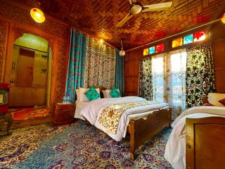 Lake Palace Group Of House Boats - Srinagar - 5
