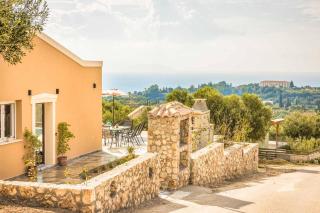 Villa De Famelia - Mousata - 5