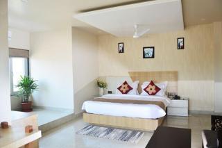 Hotel Royal Palace - Bishnāth - 4