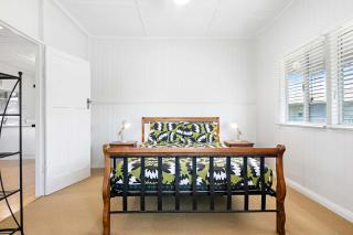 The Purple Cottage - 1