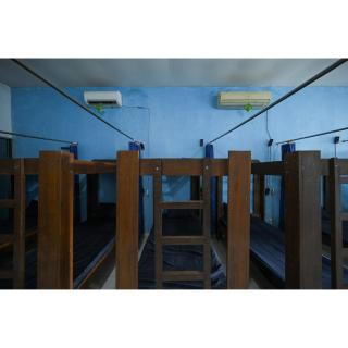 Bunk Bed Bali near Sanur Mitra RedDoorz - Pesanggaran - 5