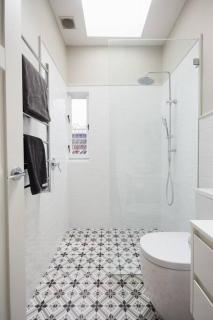 ER125 - Crows Nest Comfort Spacious 3 bedroom home - Sydney - 1