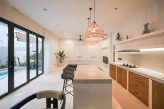 Villa Familia at The Icons - 6