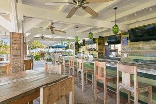 NEW 5BR Farmhouse Estate - AC Pool Gym Pickleball - 2