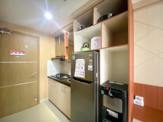 Cozy Studio Room at Oasis Cikarang Apartment By Travelio - Bekasi - 3