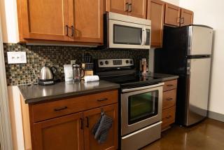 Trendy 1 Br Loft Apt Downtown With Exposed Brick - Roanoke - 8