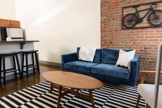 Trendy 1 Br Loft Apt Downtown With Exposed Brick - Roanoke - 5