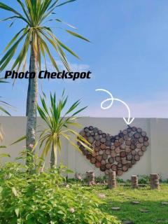 Luxurious Villa w/ Swimming pool, BBQ, Smart TV - Port Dickson - 8