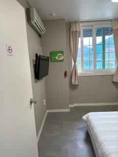 Danyang Rio 127 Guesthouse - Danyang - 9