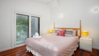 Alemar Close To Beach, Shops and Cafes Accom Holidays - Avoca Beach - 3