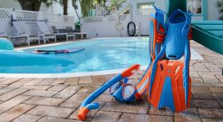 Sunny Retreat Unit 3 Studio - Clearwater Beach - 2