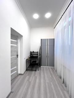 Luxe Apartment Komitas - 8