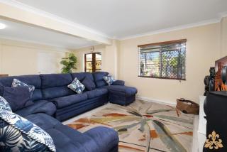 Oasis On Rice Street Downstairs - 4