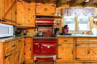 Roscoe Retreat - 3