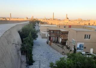 Guest House Dilorom B&B - 8