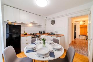 Family Friendly Apartment With Parking - Happy Rentals - Zagabria - 8