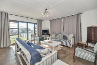 Potties House in Arniston - 0