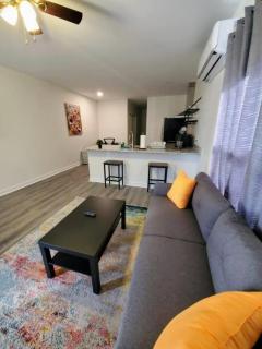 Lakewoodlyon Park Renovated Cottage Near Duke 28a - Durham - 4