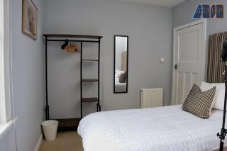 Paisley Haven on Renfrew Road - Merksworth - 2