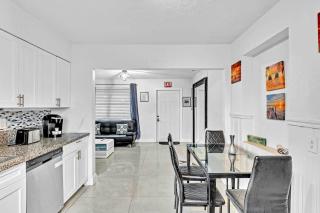 Modern & Comfy 2 BR Mins to Beach & Casino #191 - 4