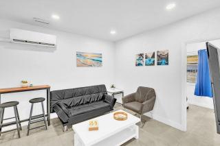 Boutique One Bdrm Close To Aventura Mall & Beach - Hallandale Beach - 7