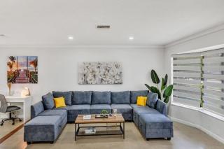 Vacation Villa W Heated Pool Beach & Casino - 5