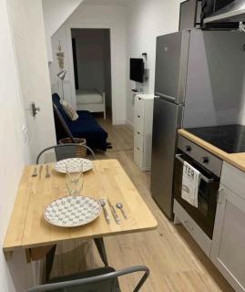 Moderno Loft a 2 minutos de la playa, en pleno centro histórico - Blanes - 0